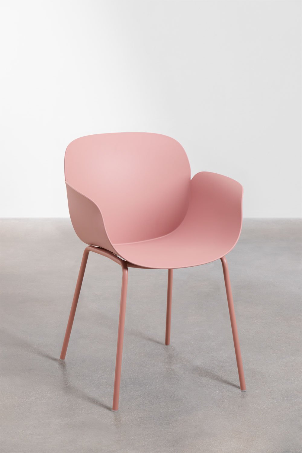 Pack of 4 Lynette garden chairs in iron and polypropylene, gallery image 2