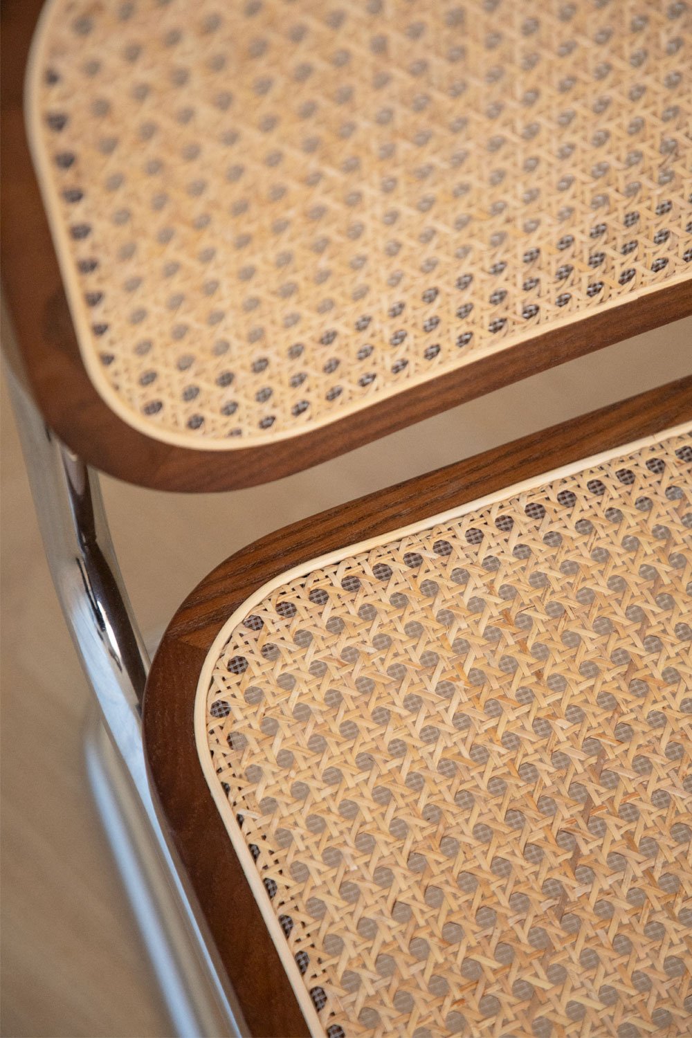 Pack of 2 dining chairs in rattan Tento, gallery image 2