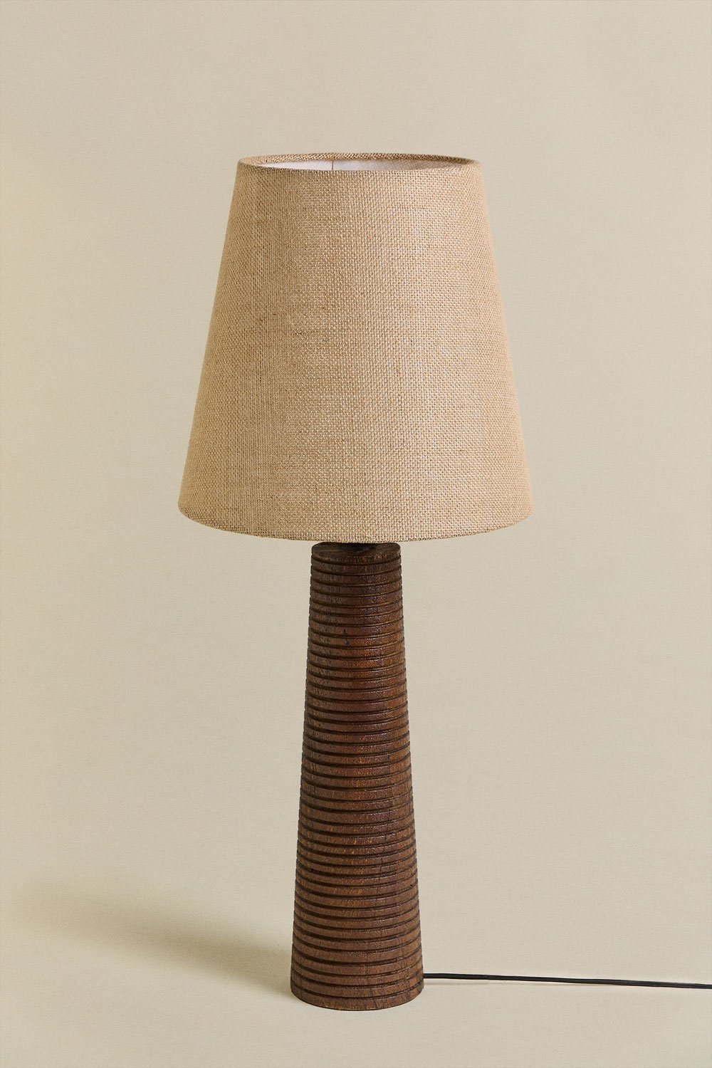 Table lamp in mango wood and Vernazia linen, gallery image 1