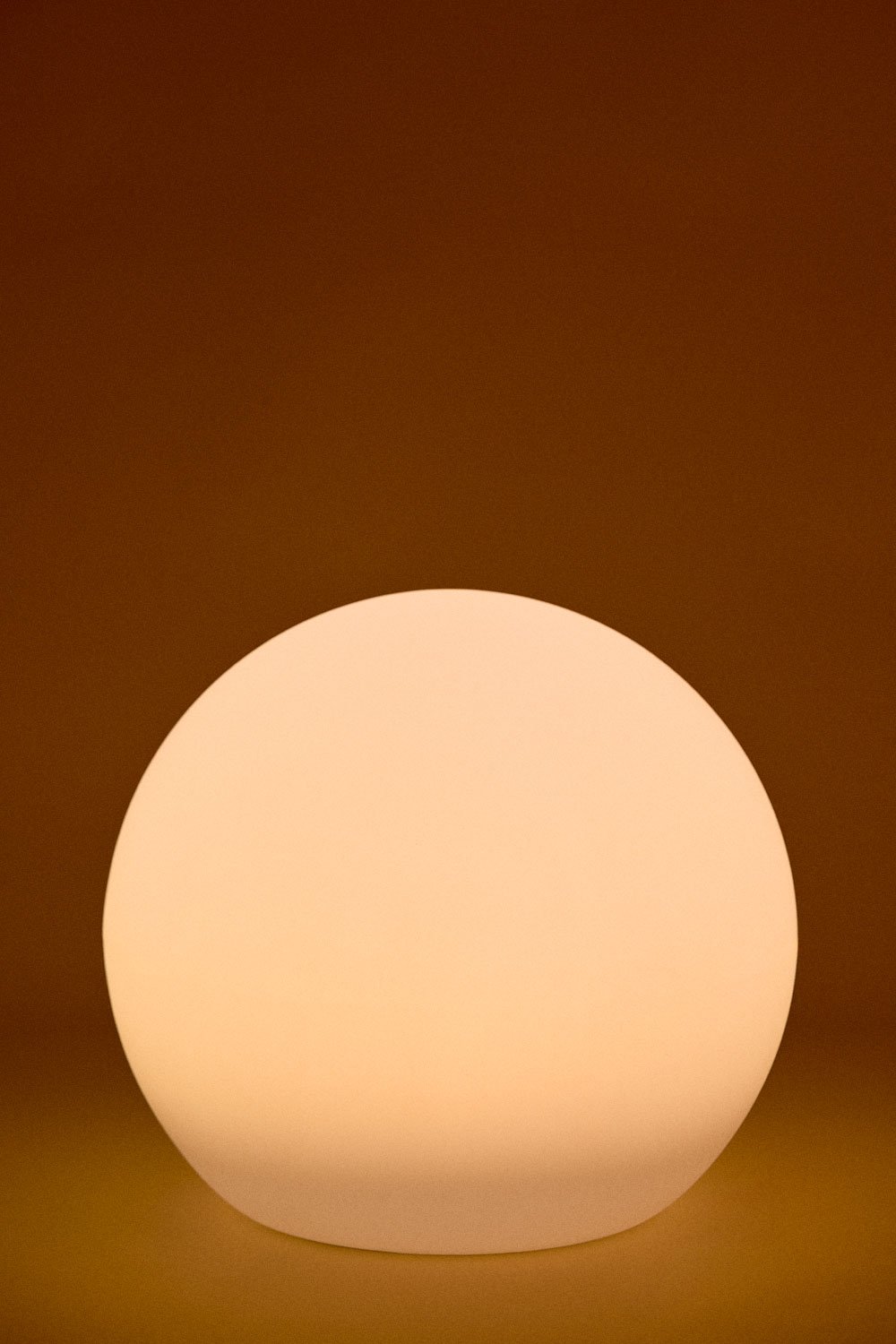 Olbina Outdoor Solar LED Ball, gallery image 3