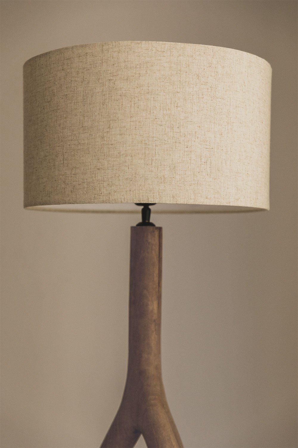 Floor lamp in mango wood, linen, and cotton Agara, gallery image 2