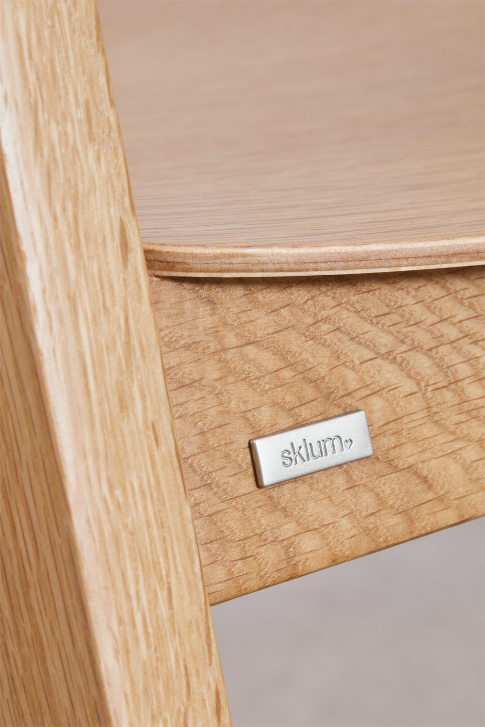 Silla de comedor con reposabrazos en madera de roble Olsen, imagen de galer&iacute;a 7