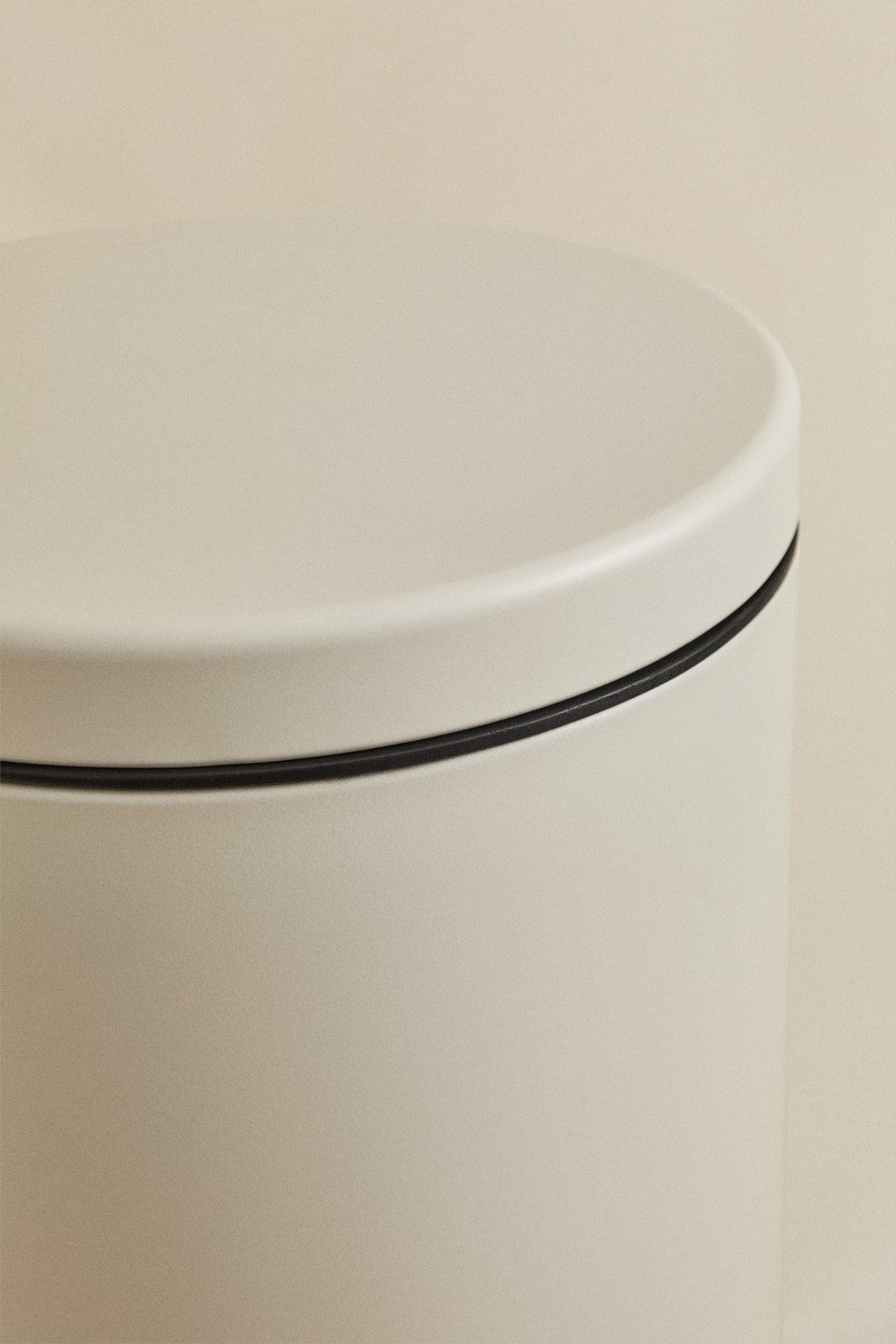 Eiden Pedal Bin with Lid, gallery image 5