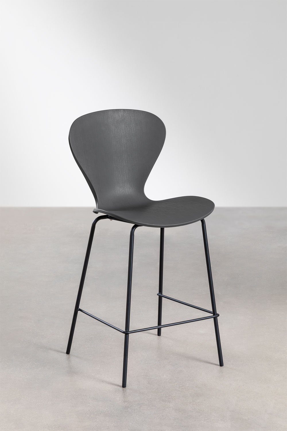 Pack of 2 Uit high stools, gallery image 2