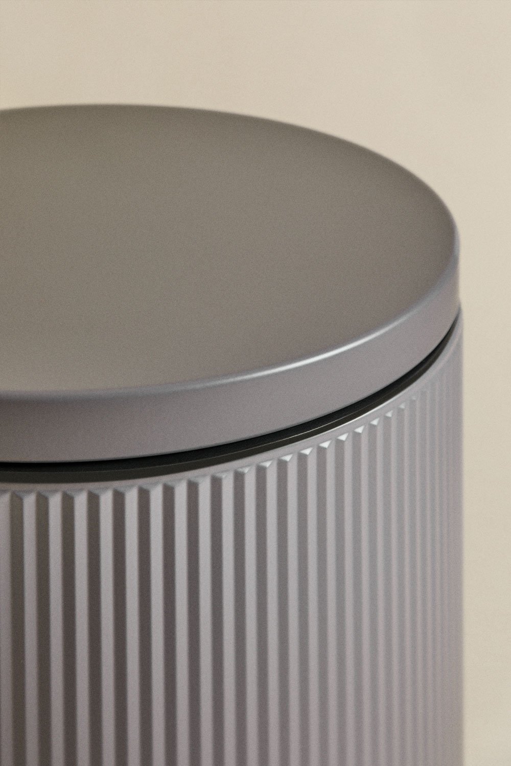 Midler trash can with lid and pedal, gallery image 4