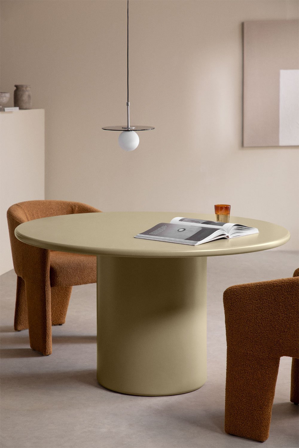 Round dining table in MDF (Ø130 cm) Rodeo, gallery image 1