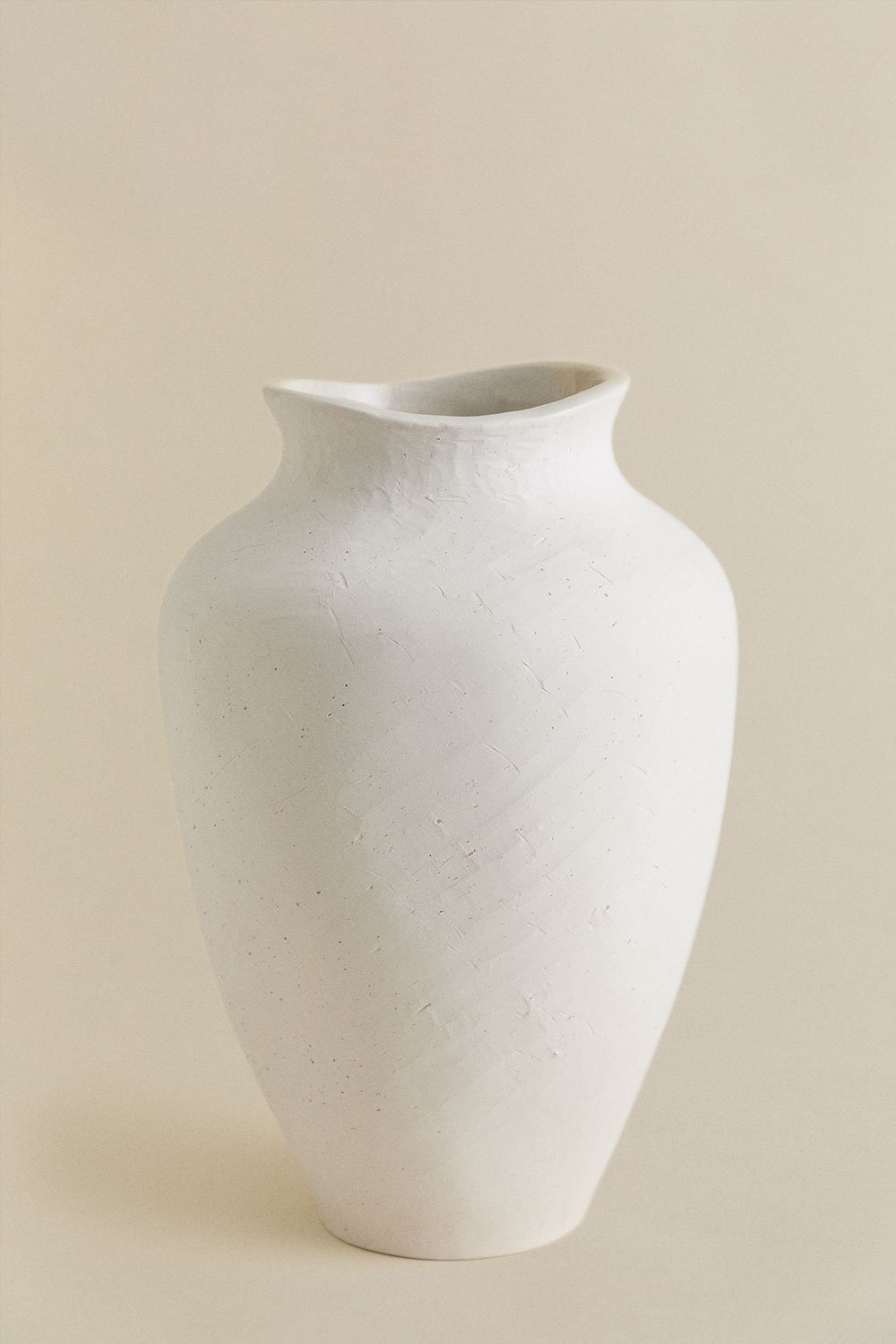 Gayle ceramic vase, gallery image 1