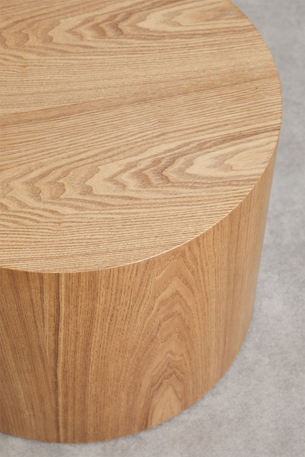 Lily round side table in MDF and ash veneer (Ø50 cm), gallery image 3