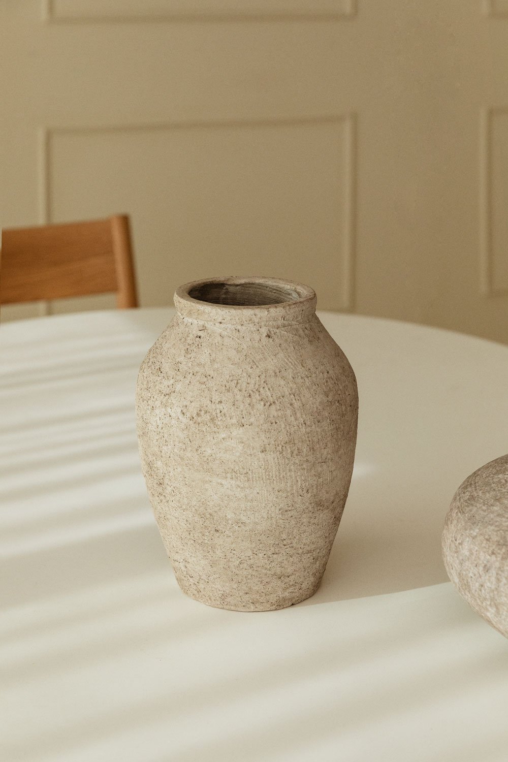 Freda ceramic vase, gallery image 1