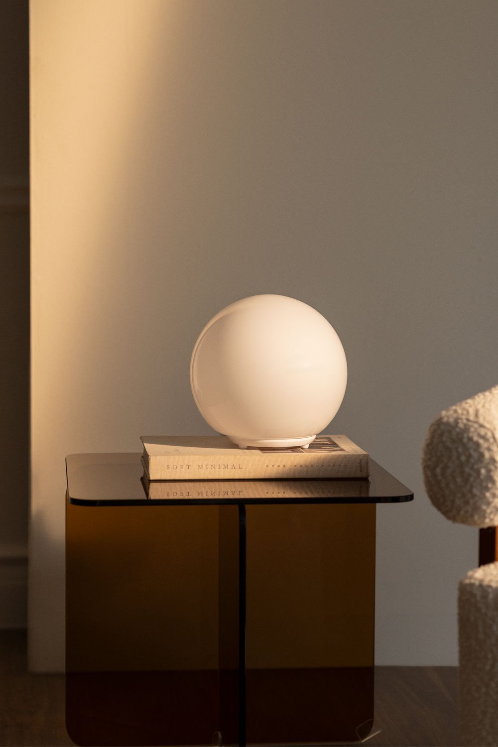 Jude table lamp, gallery image 1