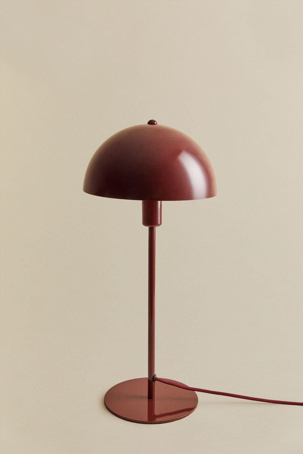 Alnair iron table lamp, gallery image 3