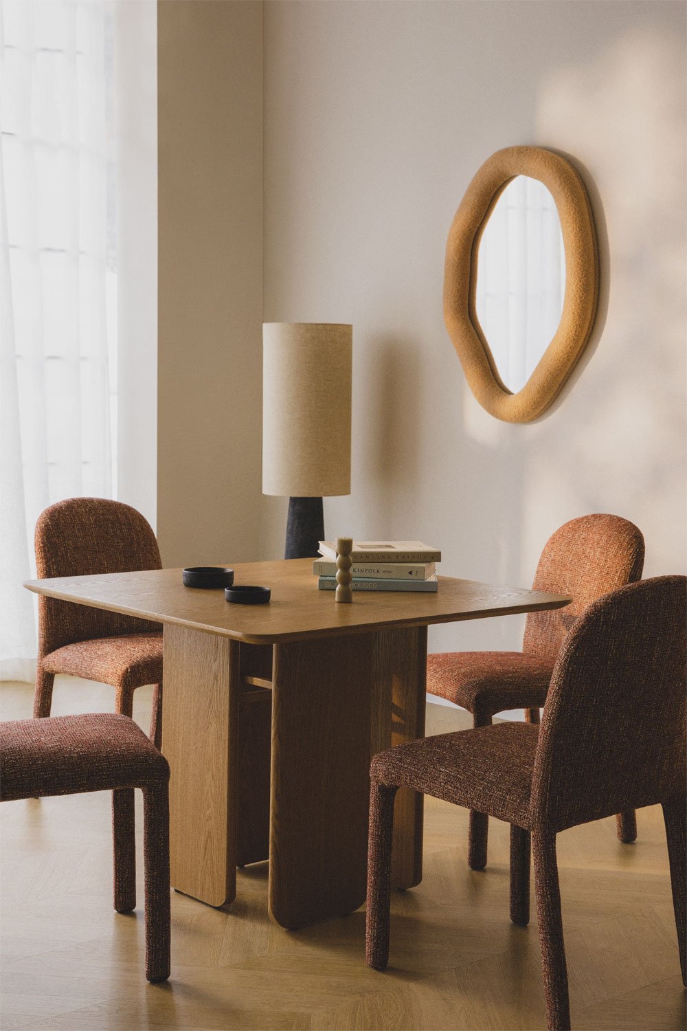 Square dining table in MDF and ash veneer (100x100 cm) Ginger, gallery image 1