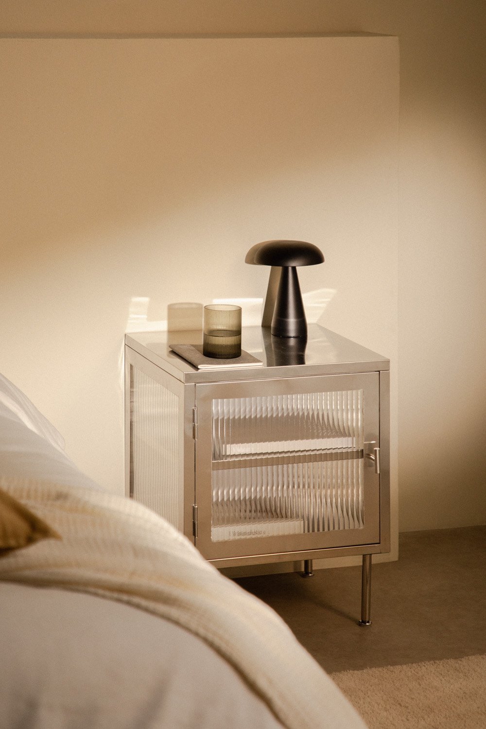 Bedside table in steel and glass Paoline, gallery image 1
