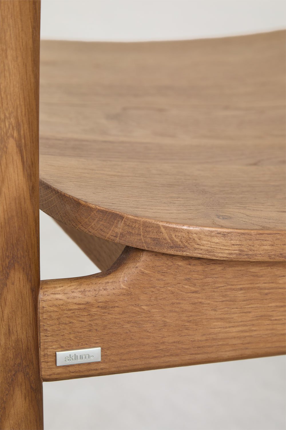 Pack of 4 dining chairs with armrests in Mara Signature oak wood, gallery image 7