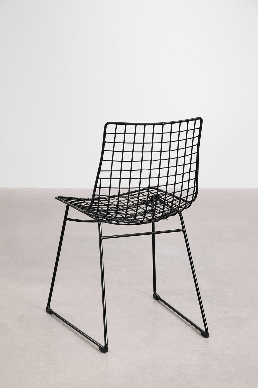 Pack of 4 Renee steel dining chairs, gallery image 5