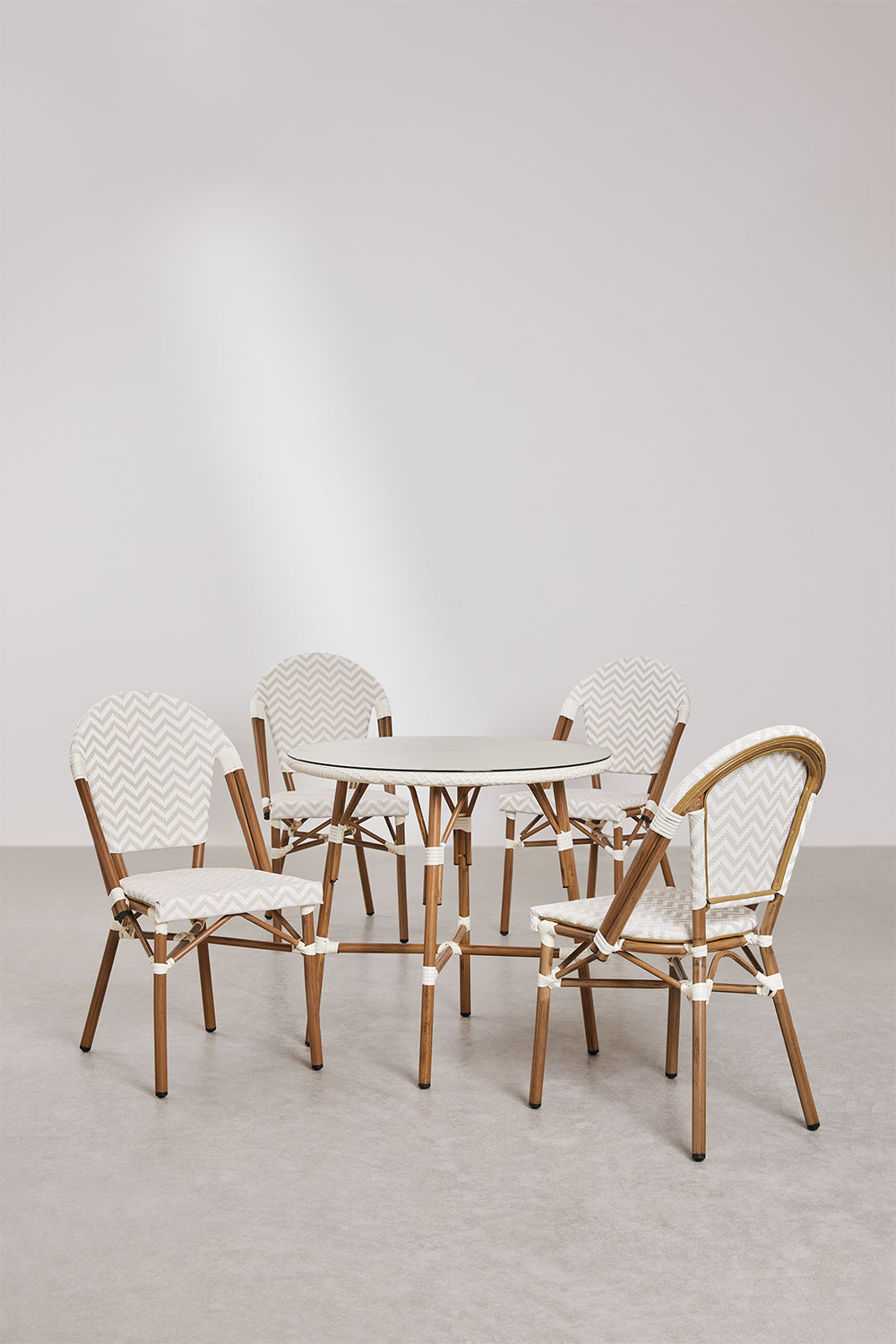 Set of round table Ø80 cm and 4 stackable dining chairs in aluminum ...