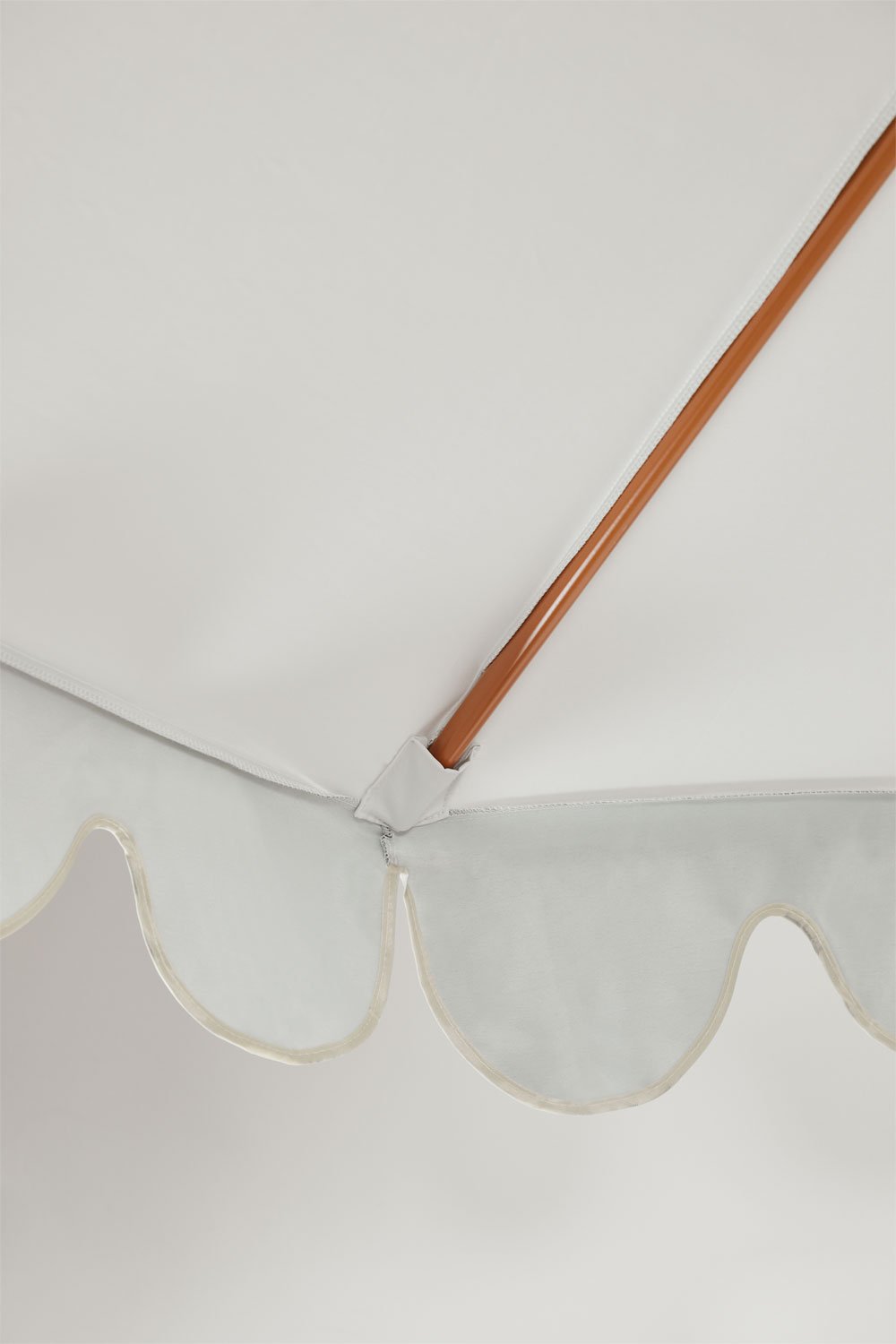 Ø260 cm parasol in Aneli fabric, gallery image 7