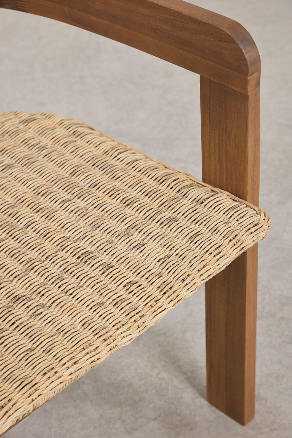 Pack of 2 garden chairs with armrests in acacia wood and synthetic rattan Ginara, gallery image 7