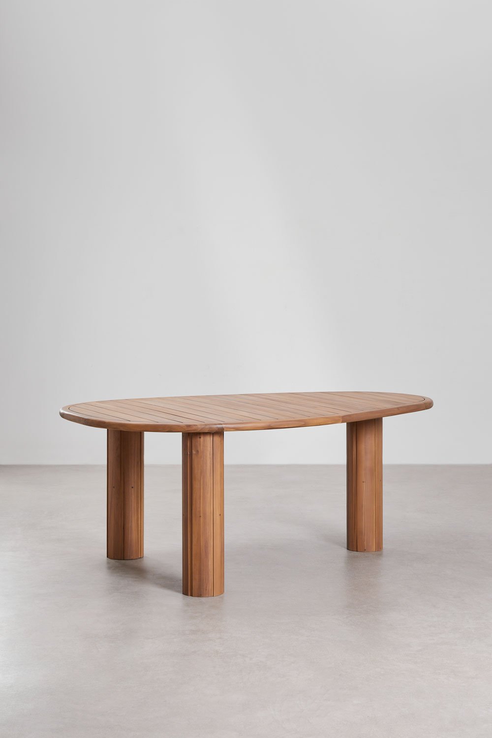 Danara oval garden table in acacia wood, gallery image 2