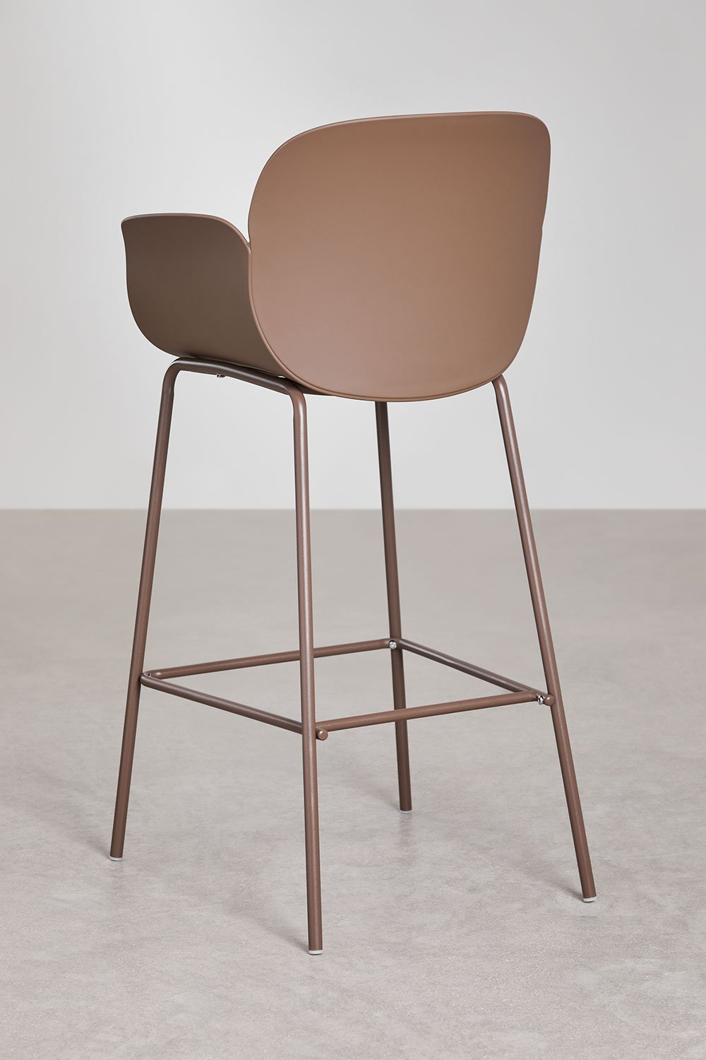Lynette high garden stool in polypropylene and iron, gallery image 5