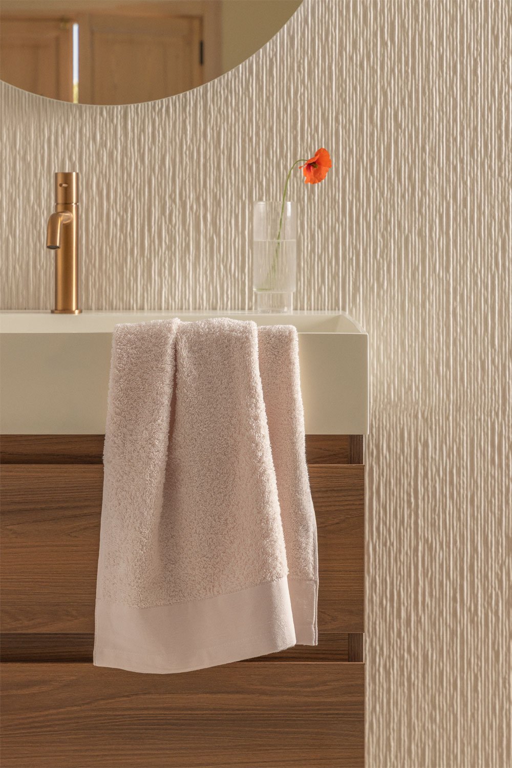 Markel cotton and linen towel, gallery image 1