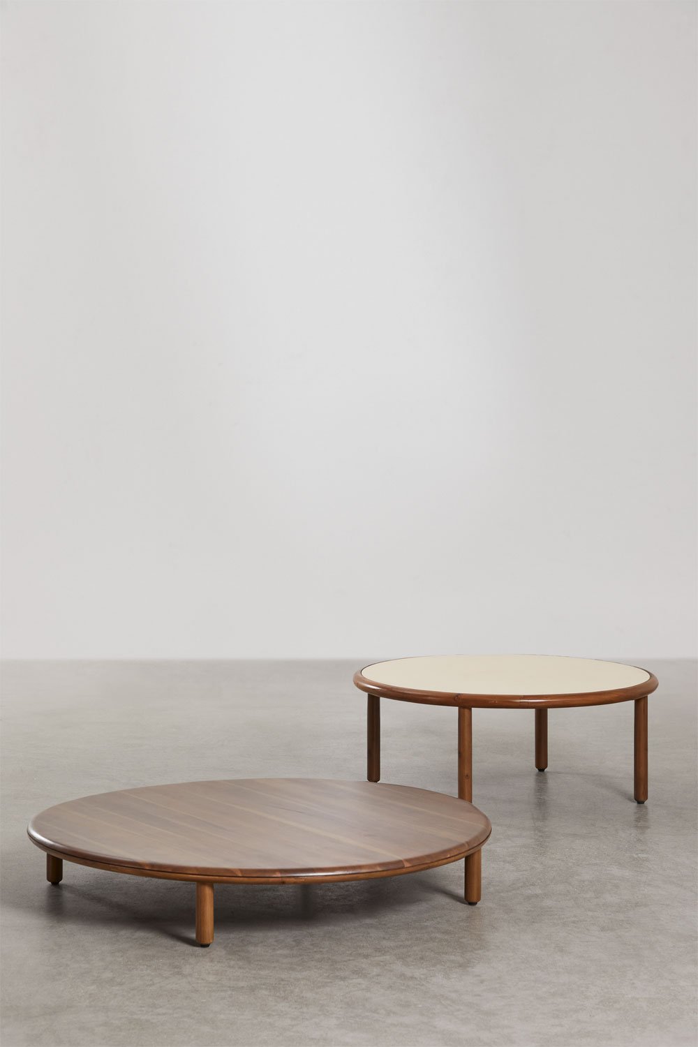 Set of 2 round acacia wood coffee tables Olivia, gallery image 1