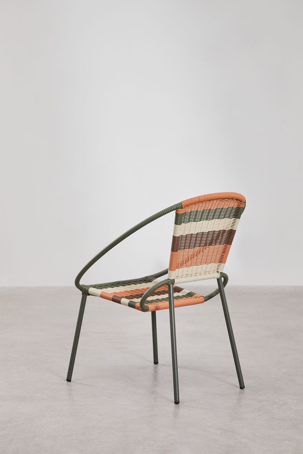 Pack of 2 stackable garden chairs in steel and synthetic wicker Texas, gallery image 4