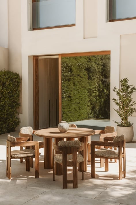 Set of round table Ø120 cm in Danara acacia wood and 6 garden chairs in acacia wood and synthetic rattan Ginara