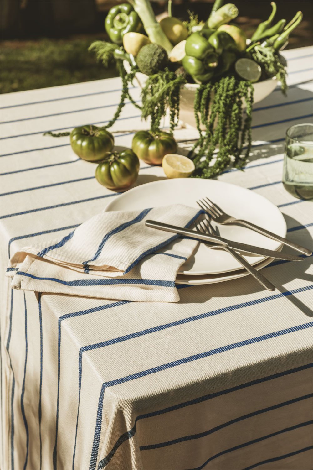 Set of 2 Gracilis cotton napkins, gallery image 1