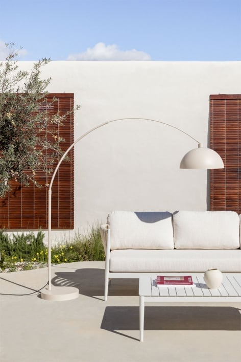 Diala iron outdoor floor lamp