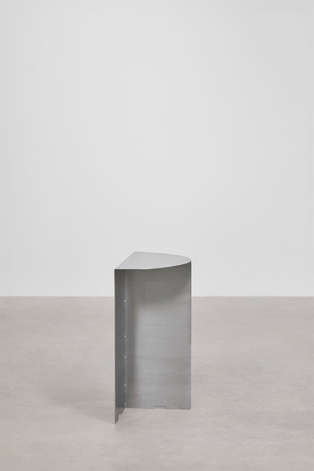 Nadina stainless steel side table 40x20 cm, gallery image 3