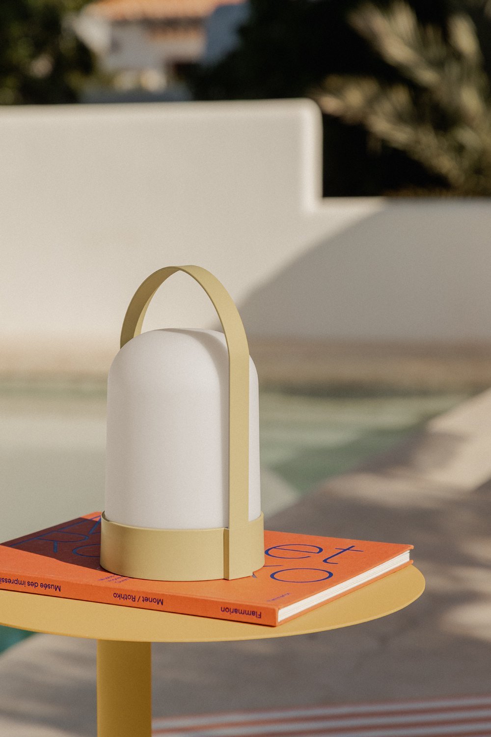 Agnese Wireless Outdoor LED Table Lamp, gallery image 1