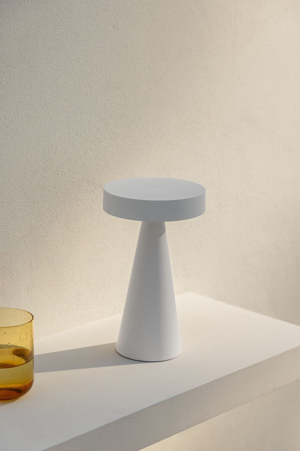 Wireless LED outdoor table lamp Catinca, gallery image 1