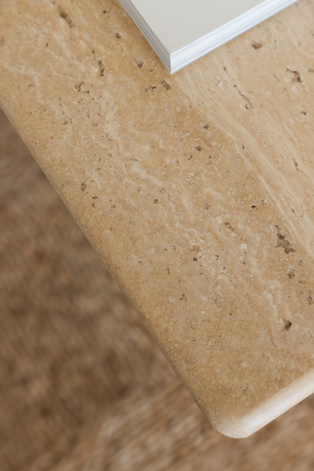 Set of 2 square side tables in travertine and acacia wood Casilda, gallery image 2