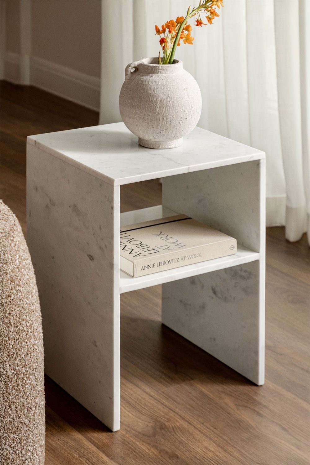 Square side table 35x35 cm in Gabrielle marble, gallery image 1