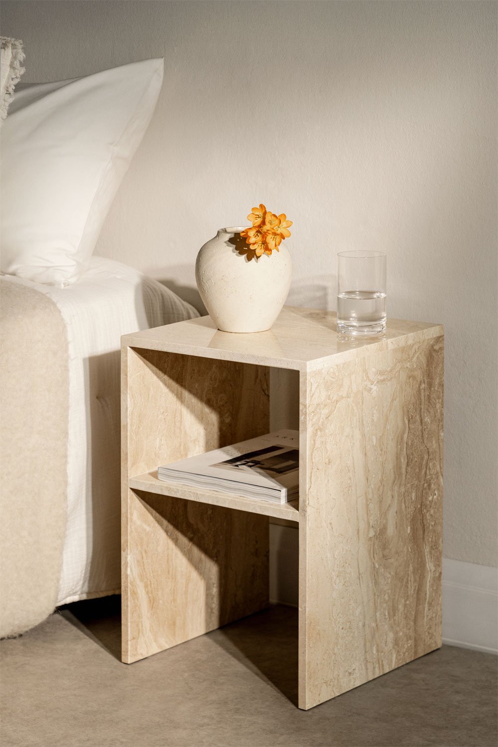 Square bedside table 35x35 cm in Gabrielle marble, gallery image 1