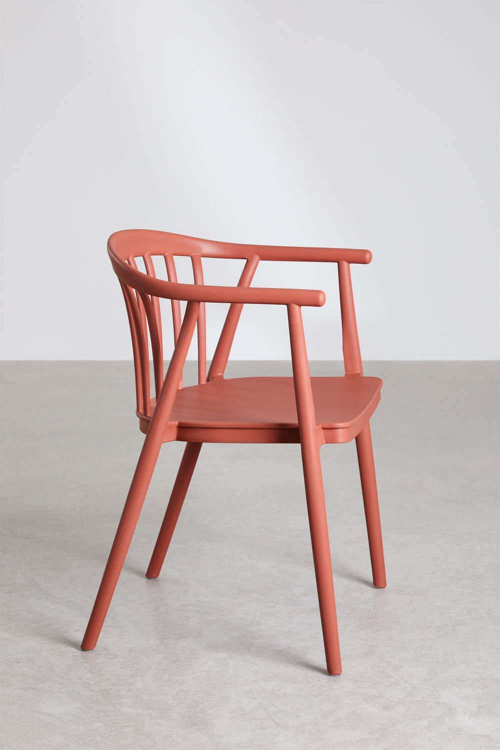 Ivor stackable garden chairs set of 6 with armrests in polypropylene, gallery image 3