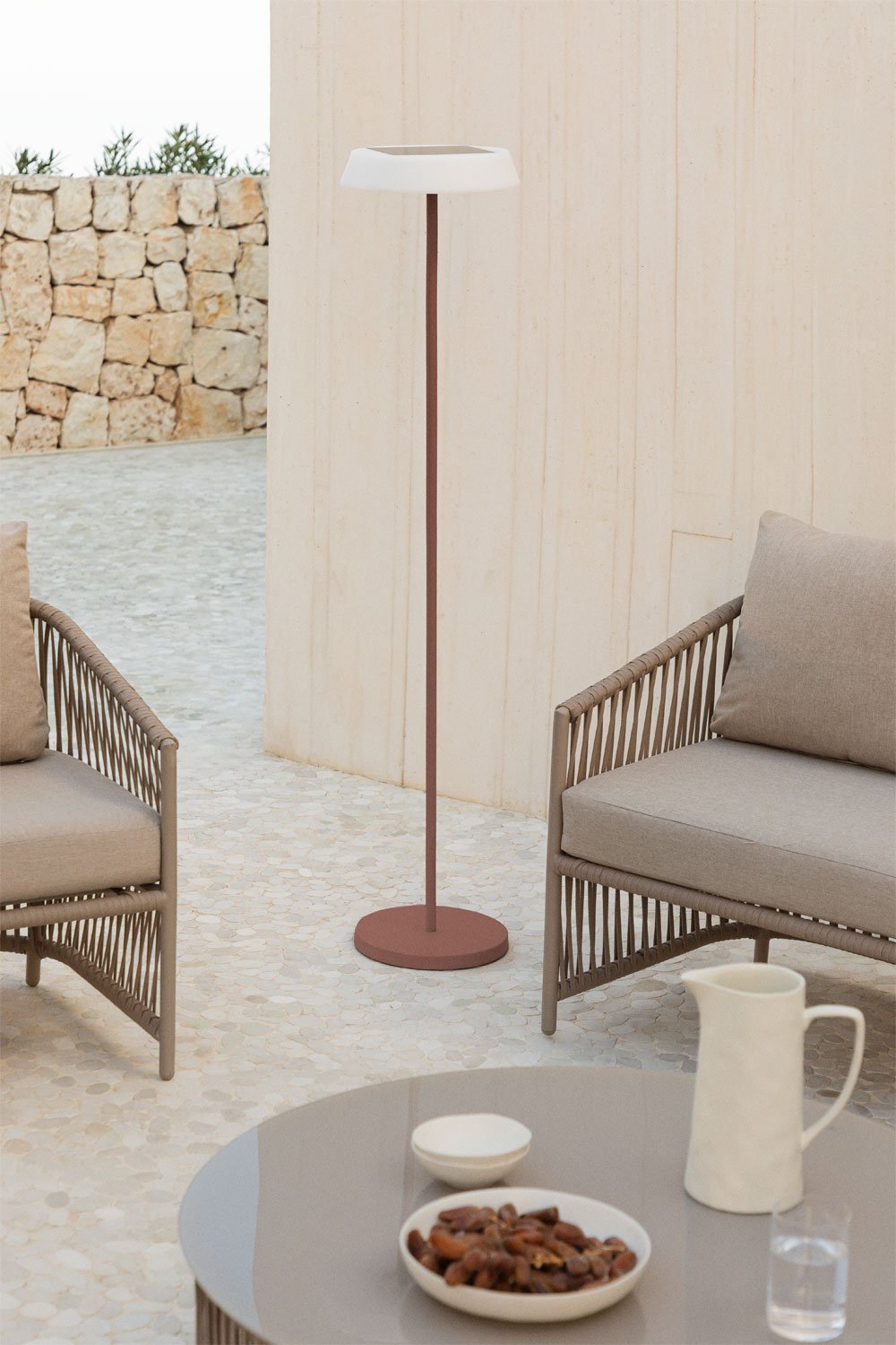 Ulenia Wireless Outdoor LED Solar Floor Lamp, gallery image 1