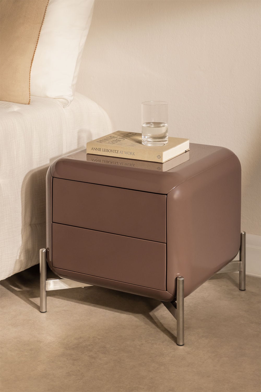 Square bedside table 45x45 cm in Alazne MDF, gallery image 1
