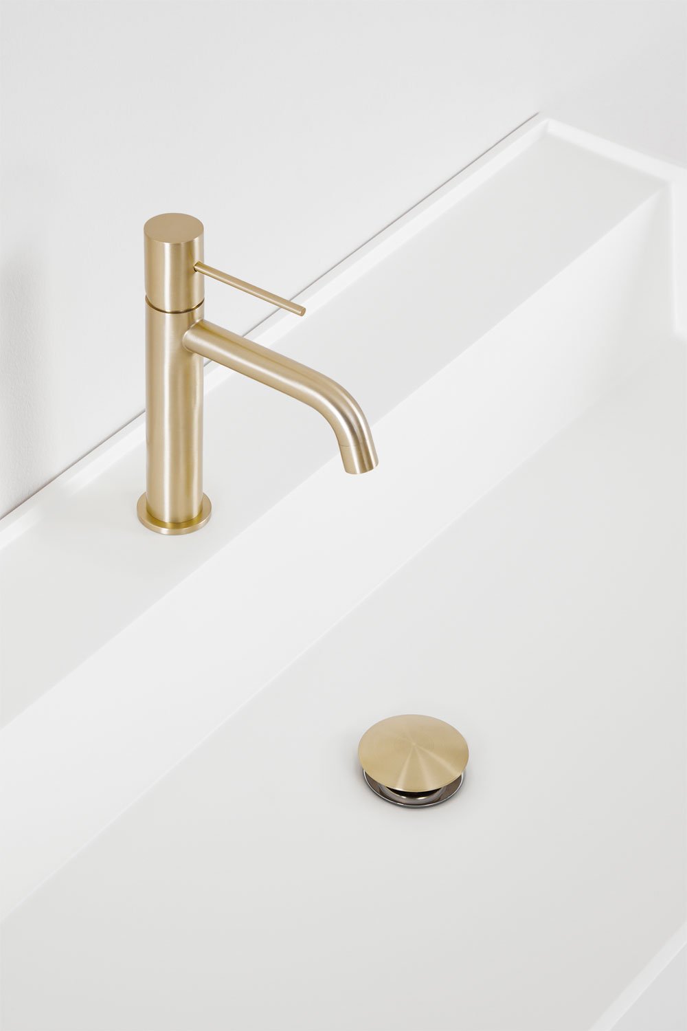 Bathroom furniture set in wood and ash veneer with integrated Ona washbasin, gallery image 7