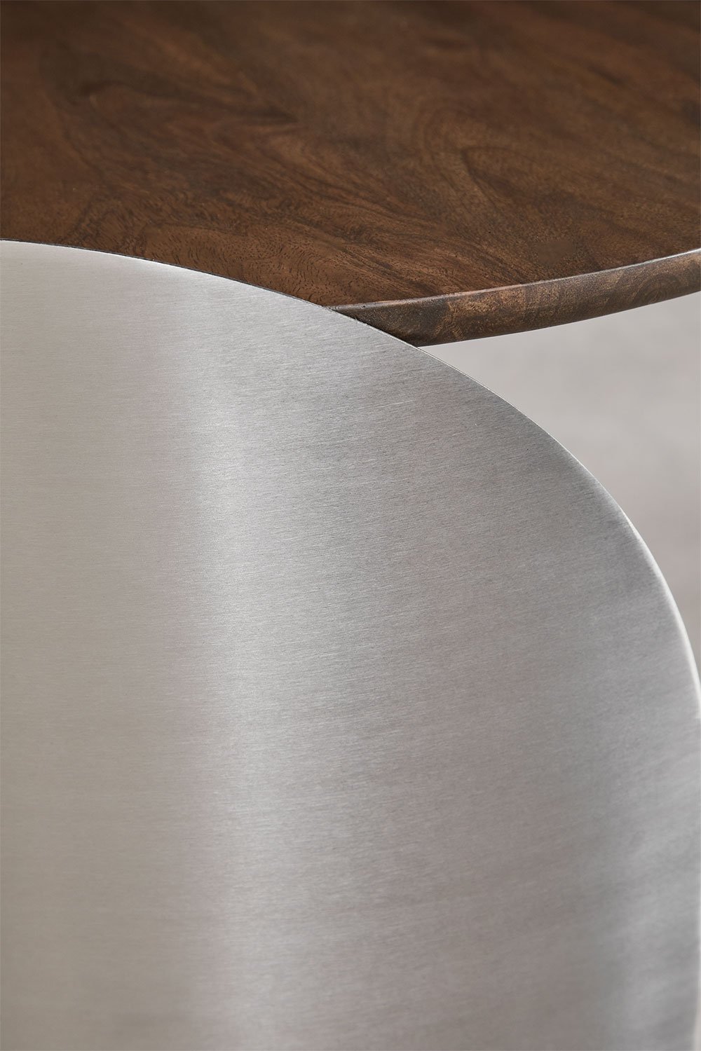 Round nightstand in mango wood and stainless steel Xireisa, gallery image 7