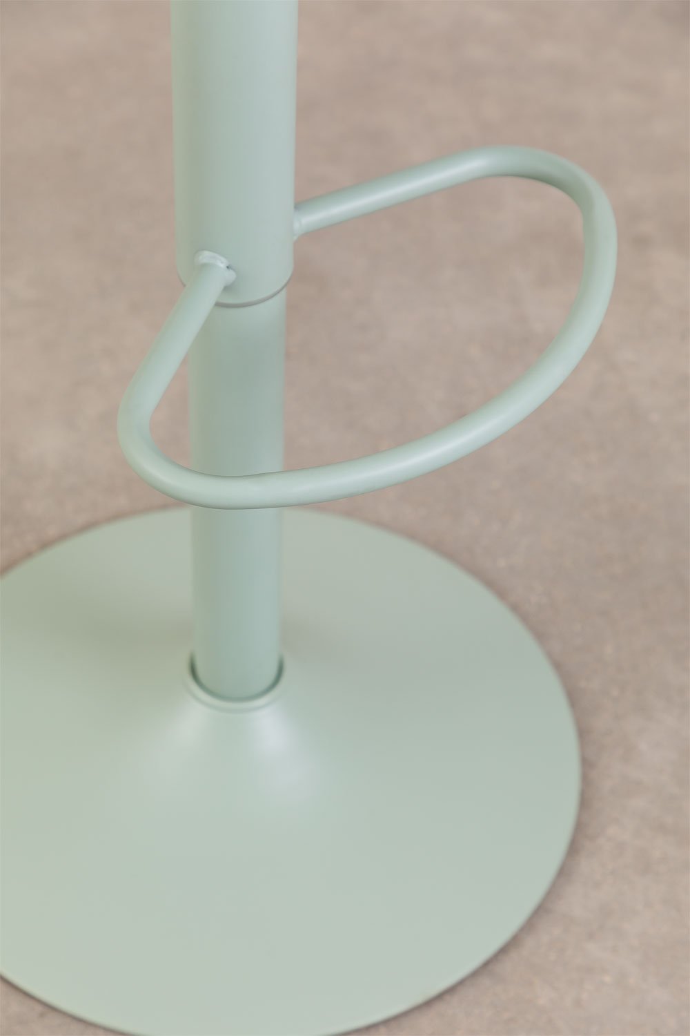 Pack of 2 Arjenn adjustable high stools, gallery image 6