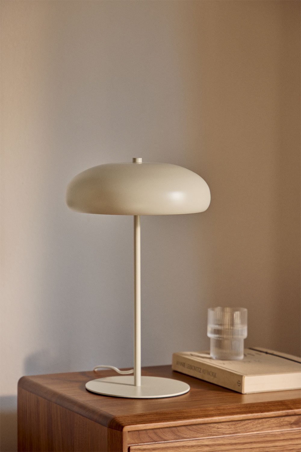 Hilma metal table lamp, gallery image 1