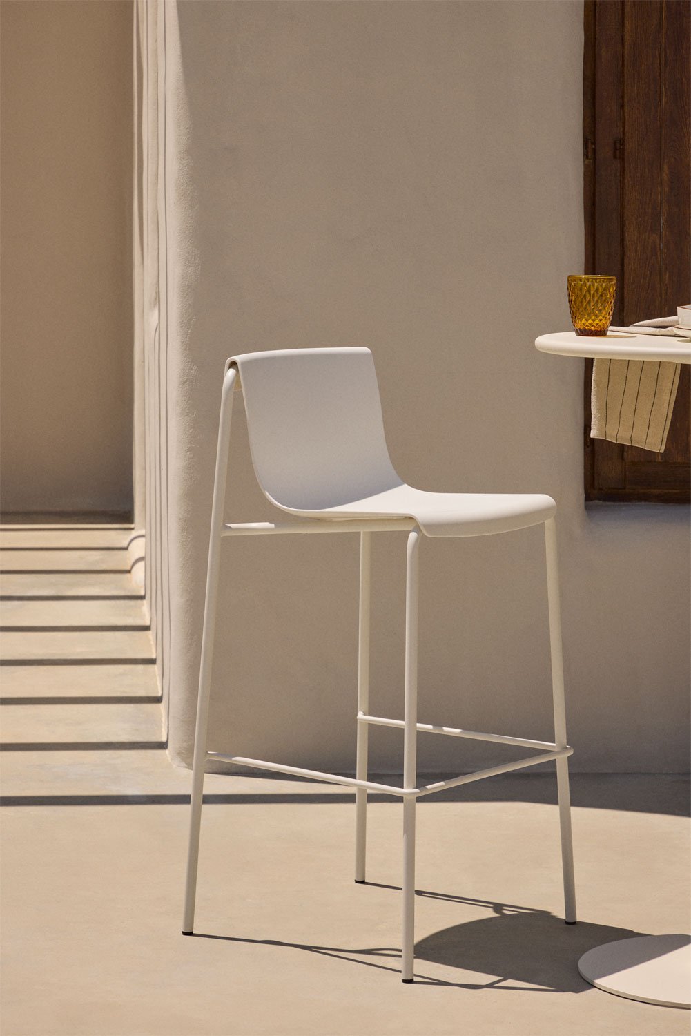 Ismene high polypropylene garden stool, gallery image 1