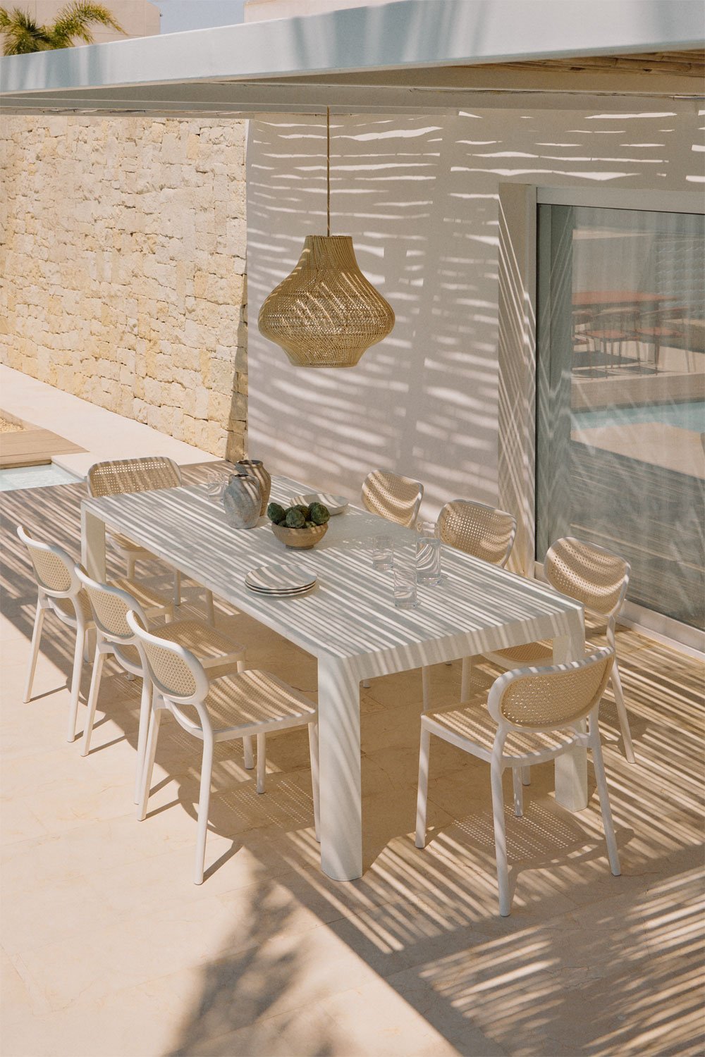 Arnadine Rectangular Garden Table, gallery image 1