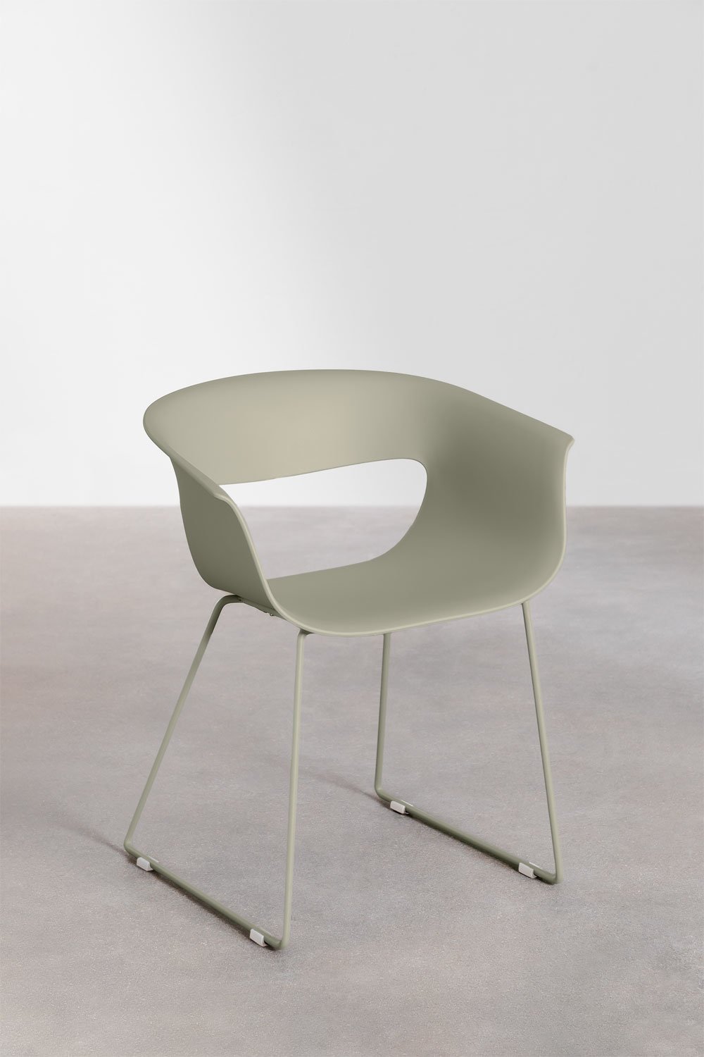 Alanys polypropylene and iron dining chair, gallery image 3