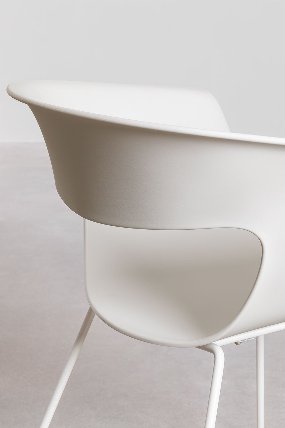 Pack of 2 dining chairs in polypropylene and iron Alanys, gallery image 6