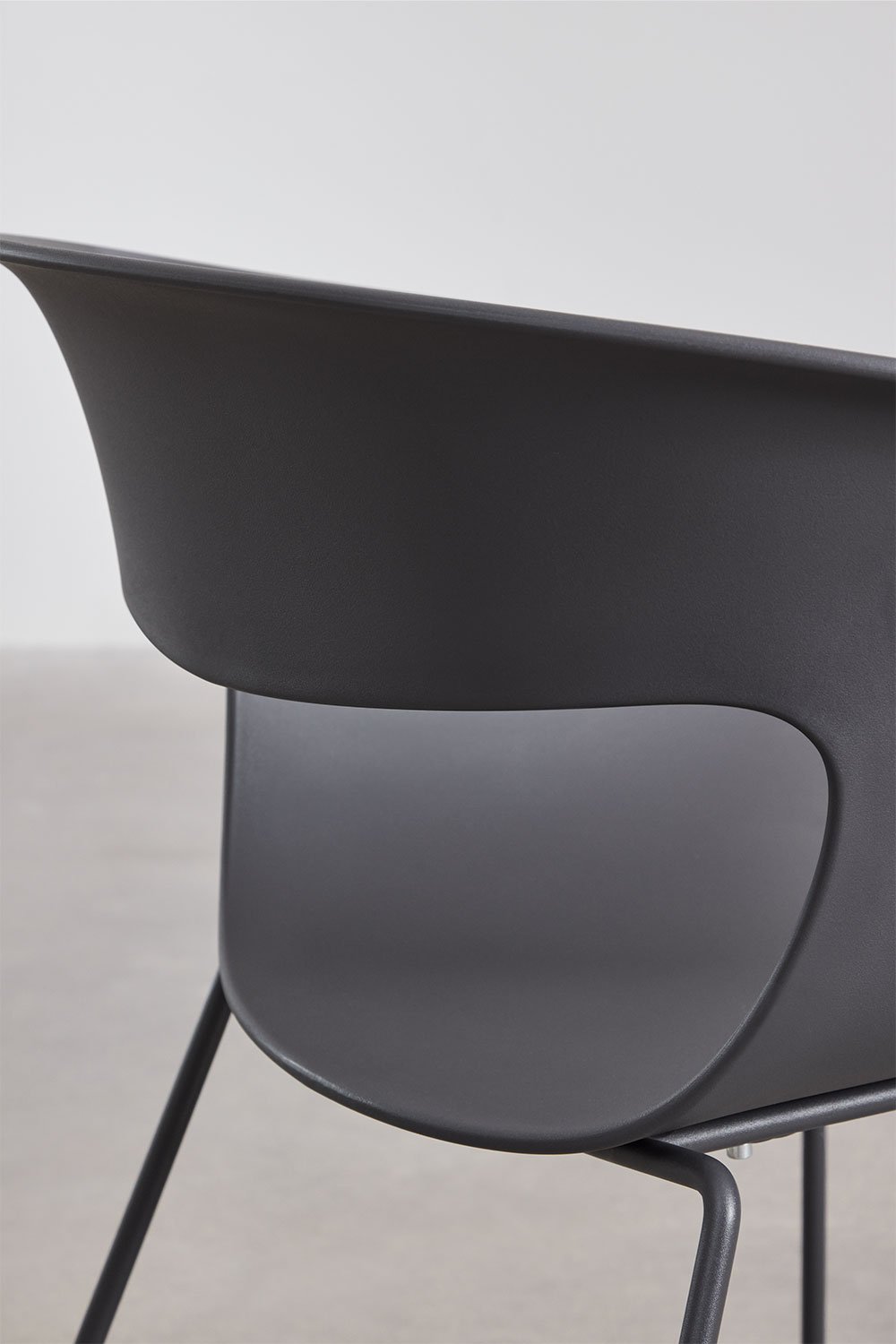 Pack of 2 dining chairs in polypropylene and steel Alanys, gallery image 7