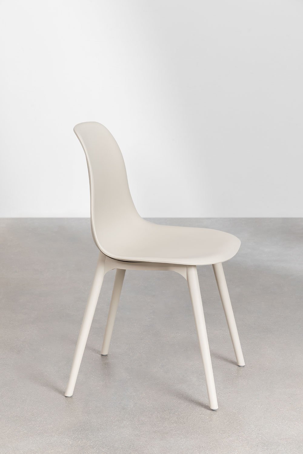 Pack of 2 Scand polypropylene garden chairs, gallery image 4