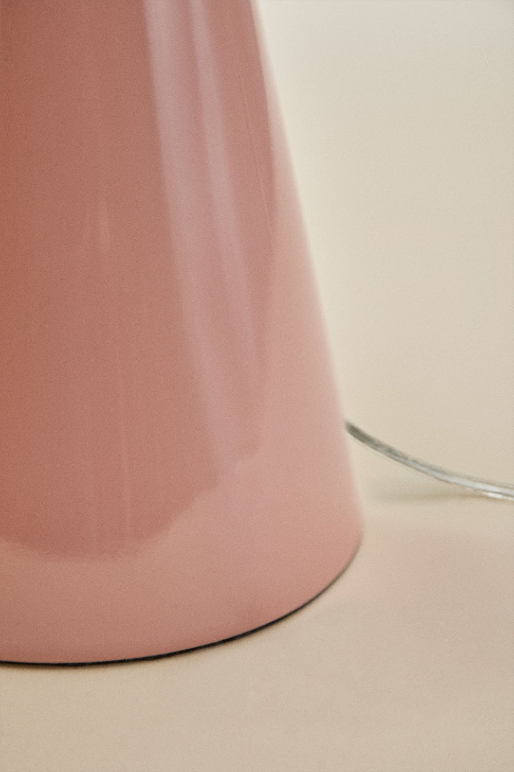 Jaliya iron table lamp, gallery image 6